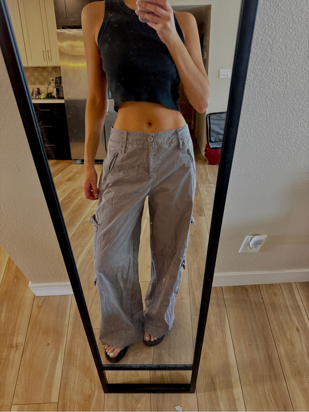 Edikted Zaria Cargo Pants – Gray - Picture 2 of 3